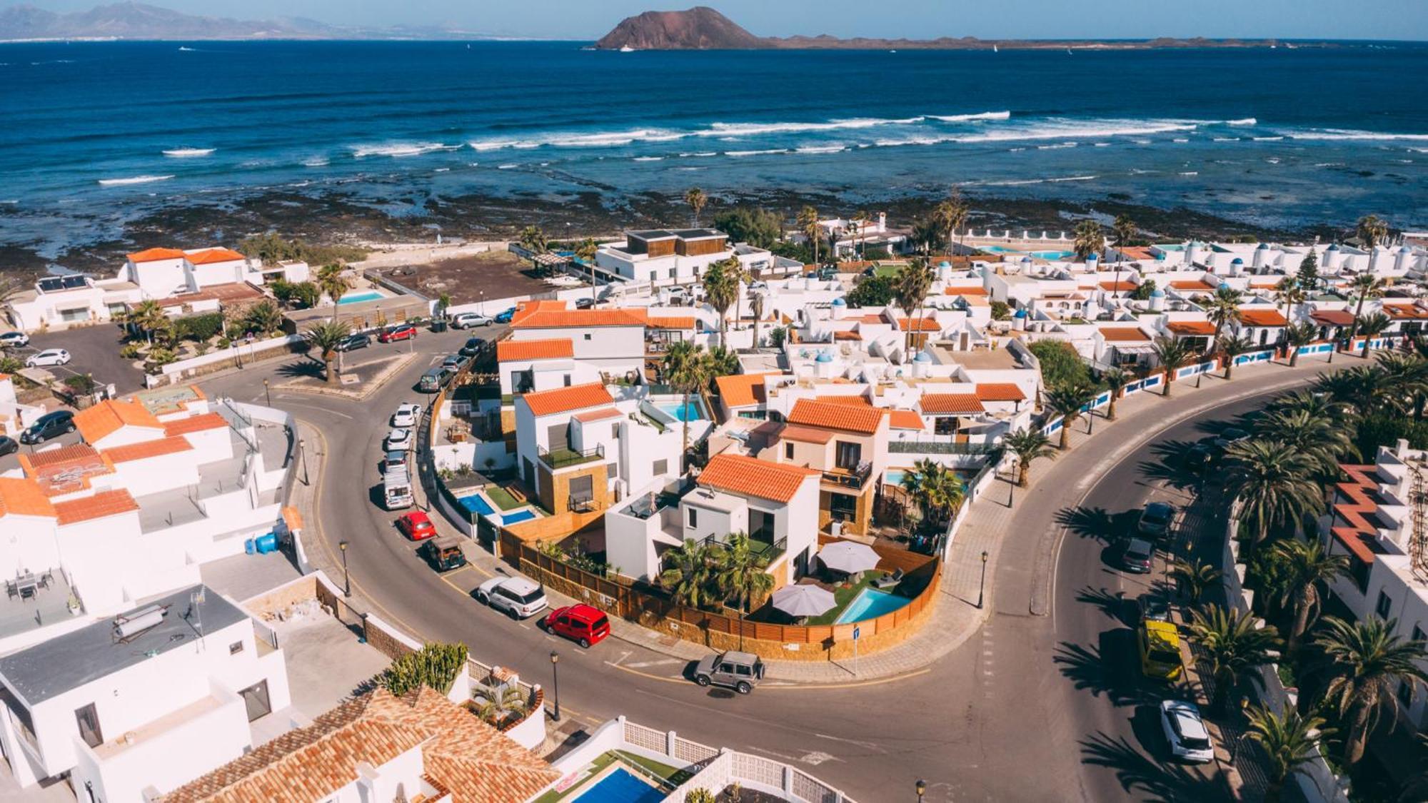 Paradise Beach House: Piscina Privada, Playa 100M Corralejo Exteriör bild