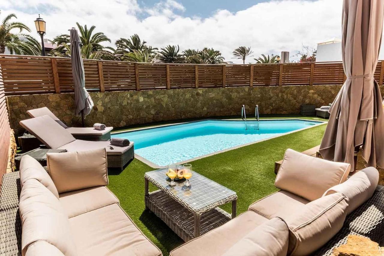 Paradise Beach House: Piscina Privada, Playa 100M Corralejo Exteriör bild